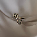 Load image into Gallery viewer, Double Swirl Sterling Silver Ring
