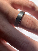 Load image into Gallery viewer, Men&#39;s Tungsten Satin Beveled Edge Band - Online Exclusive
