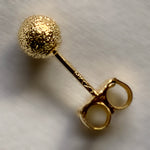 Cargar imagen en el visor de la galería, Solid Gold Sandblast Ball Stud Earrings
