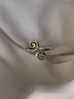 Load image into Gallery viewer, Double Swirl Sterling Silver Ring
